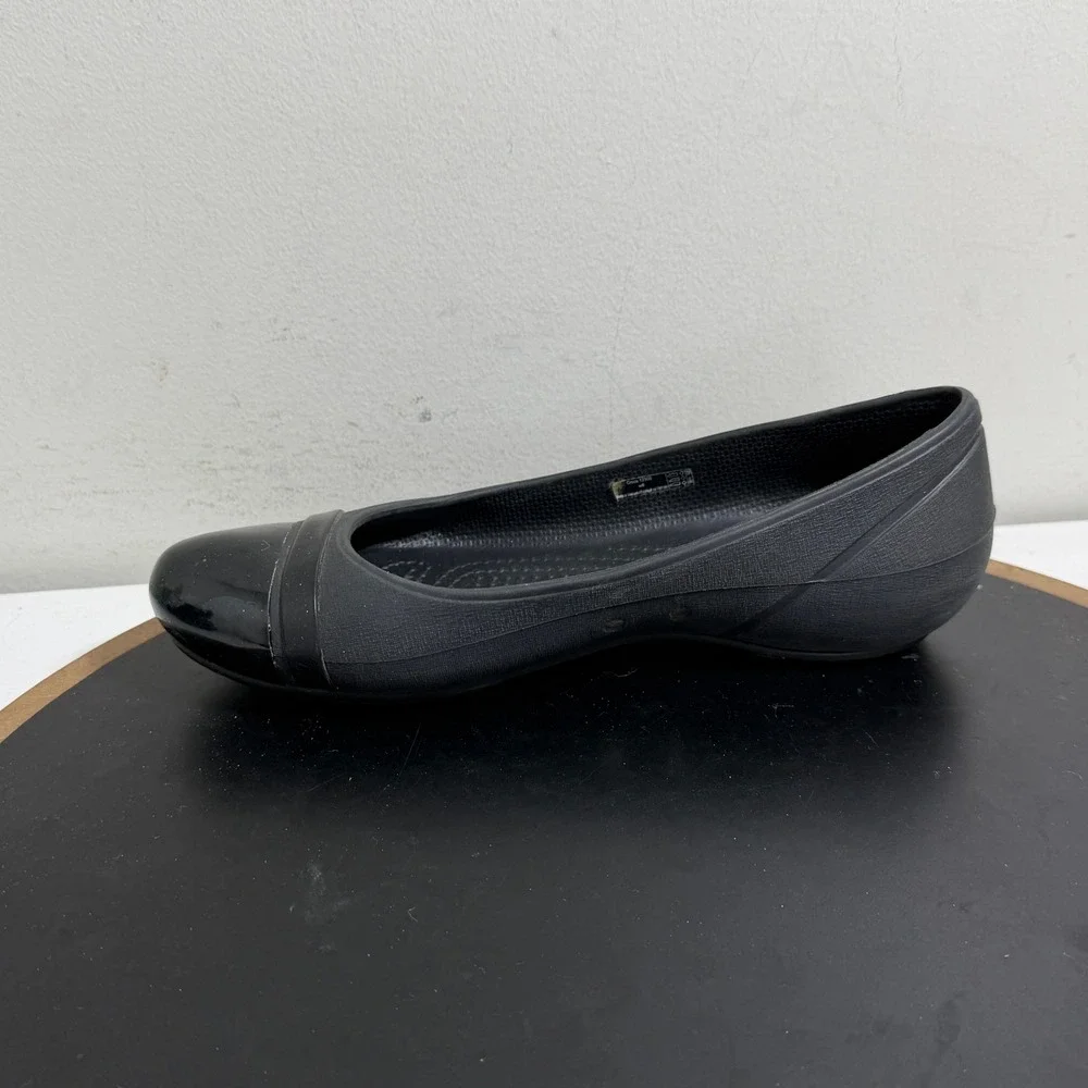 Crocs Cap Toe Ballet‎ Flats Women US 6 Black Slip On Comfort Shoes Casual
